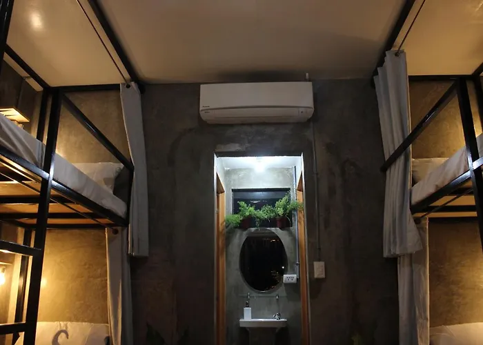 Hangover Hostel *